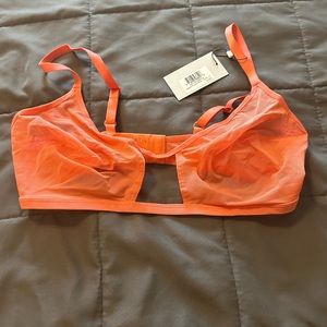 Negative underwear bra